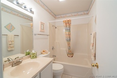 Wake up to breathtaking lake views, spend your afternoons - photo 28
