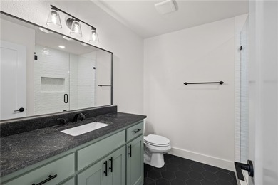 Priced well below appraised value, this home lets buyers walk in - photo 29