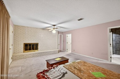 Price improved! Bring your offer! Nestled on approximately 3.1 - photo 30
