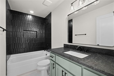 Priced well below appraised value, this home lets buyers walk in - photo 31