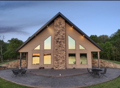 Lakeside living - photo 1
