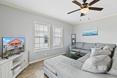 Welcome to *Smiles 'n Waves*, an updated beach cottage retreat - photo 13