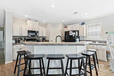 Welcome to *Smiles 'n Waves*, an updated beach cottage retreat - photo 17