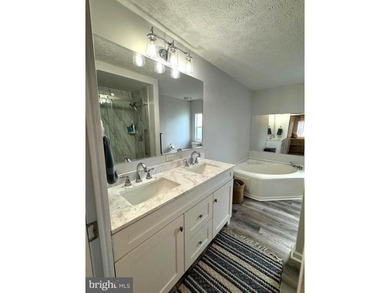 Experience the ultimate in waterfront living with this - photo 21