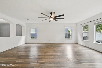 Come see all this lovely home has to offer! Walking distance to - photo 23