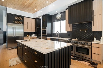 Welcome to a stunning modern estate located on the Island within - photo 13