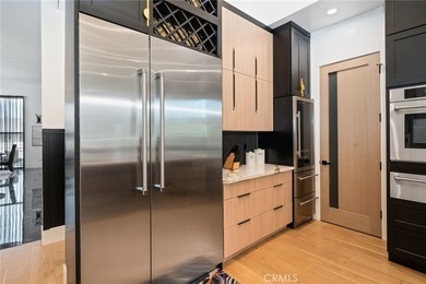 Welcome to a stunning modern estate located on the Island within - photo 14