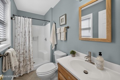Welcome to this beautifully updated, meticulously maintained - photo 17