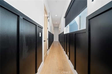 Welcome to a stunning modern estate located on the Island within - photo 24