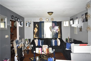 This spacious 4-bedroom home. Large front porch. You also have a - photo 7