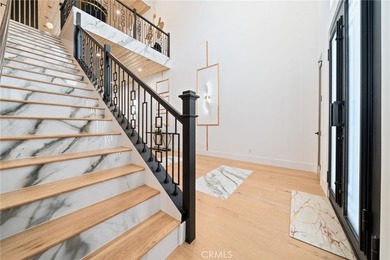 Welcome to a stunning modern estate located on the Island within - photo 34