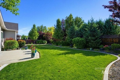 Best Value in coveted Spurwing Heights! This exquisite home - photo 37