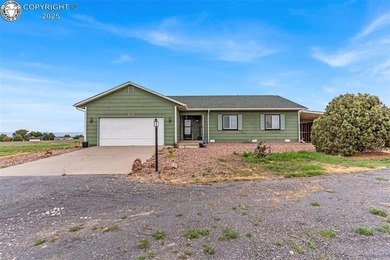 Pueblo Reservoir Home For Sale in Pueblo West Colorado