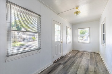 Another Rockin Rochester property; Welcome to 256 Avenue D! This - photo 5