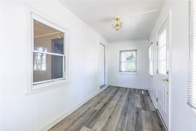 Another Rockin Rochester property; Welcome to 256 Avenue D! This - photo 6