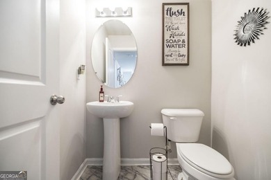 Welcome to 112 Shalako, a beautifully upgraded home offering 5 - photo 9