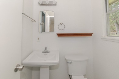 Welcome home to this charming 3-bedroom, 2-bath brick residence - photo 11