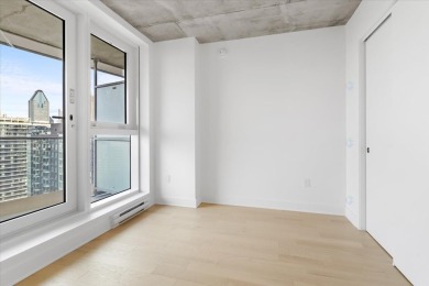 Magnifique studio-condo au 19e etage, au coeur de Griffintown - photo 12