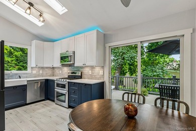 Nestled in the highly desirable Archer Woods Development, this - photo 15