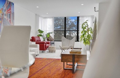 Completely renovated and move-in ready! This stunning unit has - photo 27