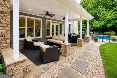 PRIVATE BACKYARD RESORT | EXTENSIVELY RENOVATED | THREE FINISHED - photo 6