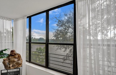 Completely renovated and move-in ready! This stunning unit has - photo 43