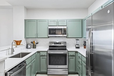Exclusive Top-Floor Penthouse at Calypso Resort Tower III - - photo 8