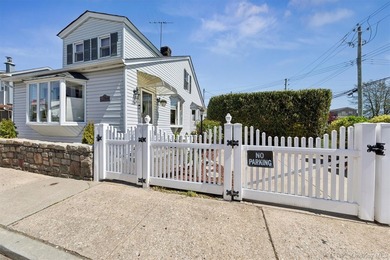 Welcome to 28 Fane Court: A Special Brooklyn Home Tucked away in - photo 2