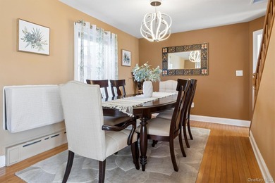 Welcome to 28 Fane Court: A Special Brooklyn Home Tucked away in - photo 8