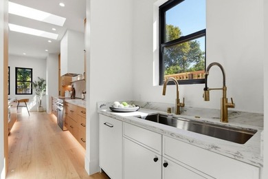 Stunning brand-new home just a short walk from Downtown Willow - photo 15