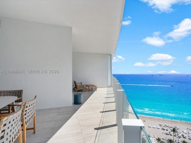 A refined coastal residence within the prestigious Four Seasons - photo 10