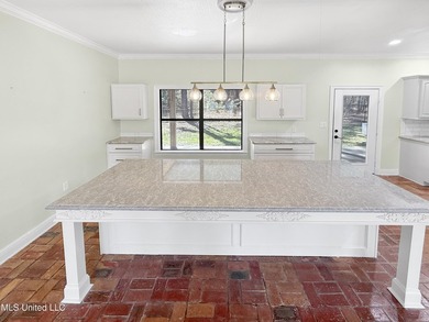 SELLERS ARE MOTIVATED so bring offers!! Tucked behind the gates - photo 13