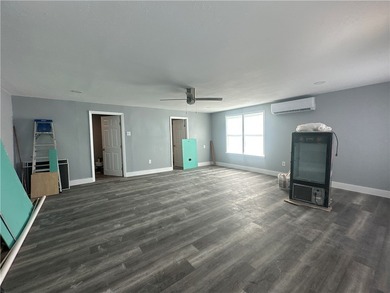 Discover an exceptional commercial opportunity in the heart of - photo 15