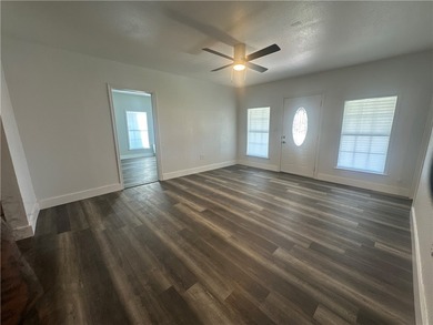 Discover an exceptional commercial opportunity in the heart of - photo 28