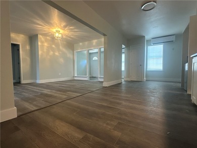 Discover an exceptional commercial opportunity in the heart of - photo 32