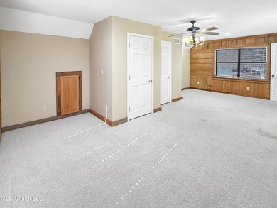 SELLERS ARE MOTIVATED so bring offers!! Tucked behind the gates - photo 33