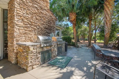Beautifully maintained second floor, end unit condo, offering - photo 36