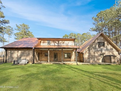 SELLERS ARE MOTIVATED so bring offers!! Tucked behind the gates - photo 37