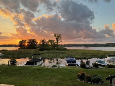 Life on Webster Lake is about more than weekends on the water - photo 45