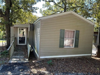 Sugarloaf Lake Home For Sale in Hackett Arkansas