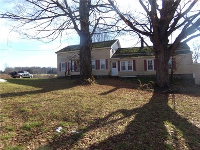 (private lake, pond, coastal) Home Sale Pending in Guilford New York