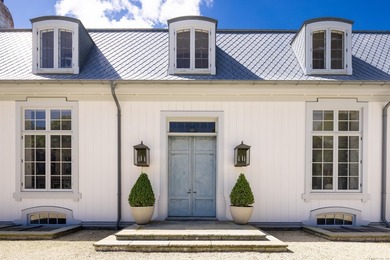 Sasco Point- A Rare Waterfront Estate. Perched on over 11 acres - photo 5