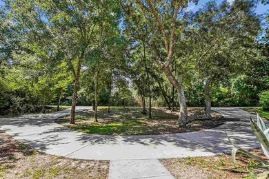 VA Assumable Loan at 3.375% to qualified buyers. Move-in ready! - photo 3