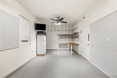 Fully upgraded 2023 build in Eagle View Estates with owned solar - photo 53