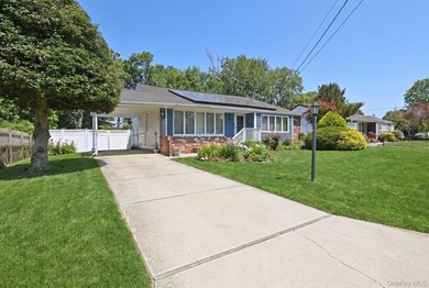 Whether you're searching for your first home, looking to - photo 2
