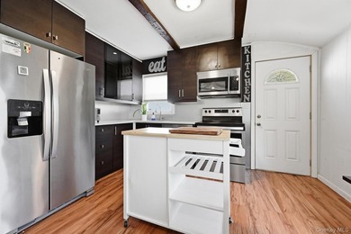 Whether you're searching for your first home, looking to - photo 10