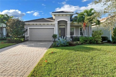 (private lake, pond, creek) Home For Sale in Fort Myers Florida