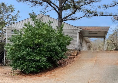 Lake Home For Sale in Blue Eye, Missouri