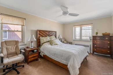 Owner Occupied, No Subletting, Spacious & Bright 2 Br & 1 Bath - photo 13