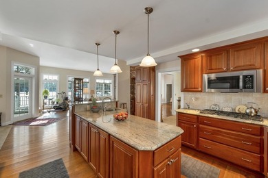 Custom-built Lake Winnipesaukee waterfront home with 275' shore - photo 16
